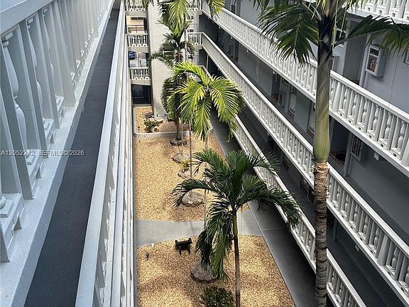 2nd image of 329 SE 3rd St APT 502S
