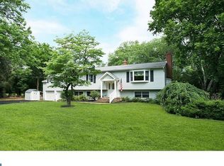 164 Sunset Rd, Belle Mead, NJ 08502