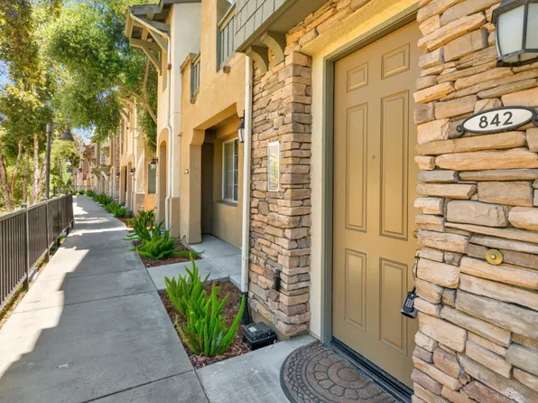 842 Tarragon Ln, San Luis Obispo, CA 93401