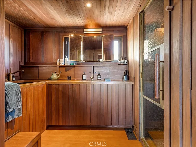 310 Hawthorne Rd — Photo 21