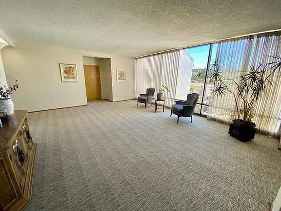 3rd image of 225 Virginia Ave #Penthouse A