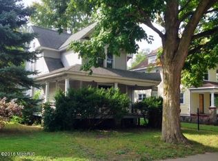 830 Egleston Ave, Kalamazoo, MI 49001