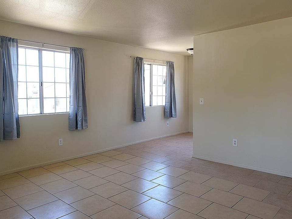 1st image of 313 W Arrellaga St Unit 16