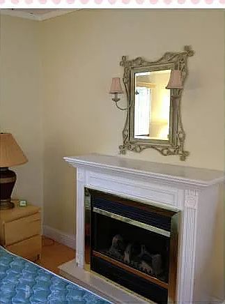 1st image of 422 Carolina Ln
