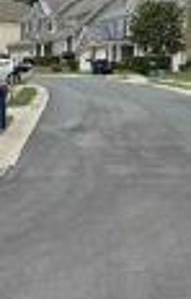 Exterior Neighborhood (street photo)