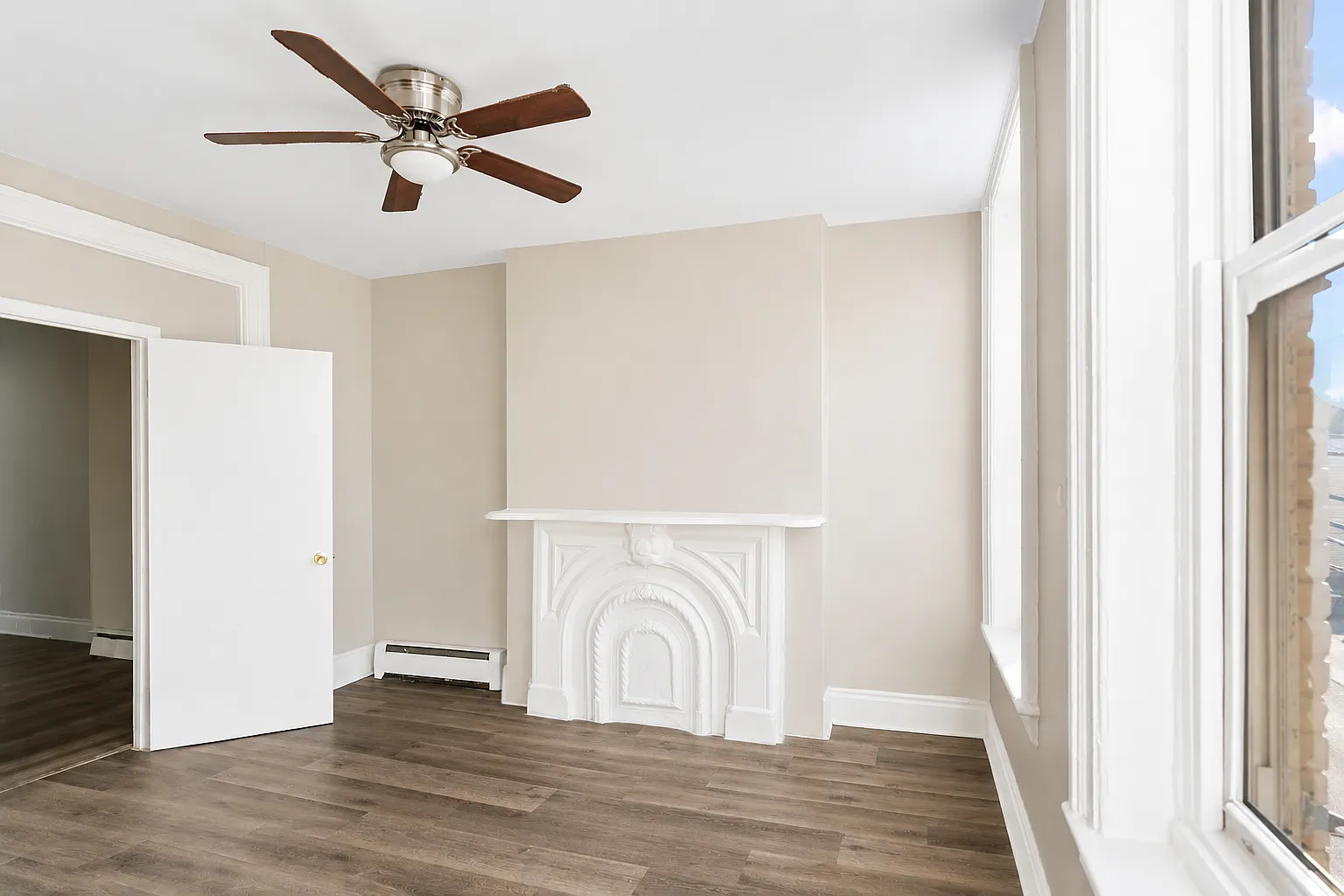 3 bed, 800 sqft, $1,275 — Photo 3