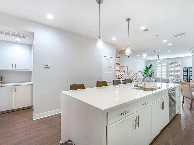 10 Brownstone Way — Photo 11
