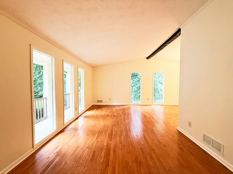 3478 Albatross Ct — Photo 3