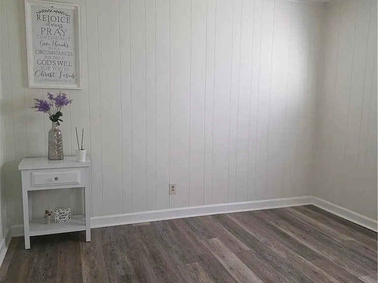 1125 Oakwood St — Photo 10