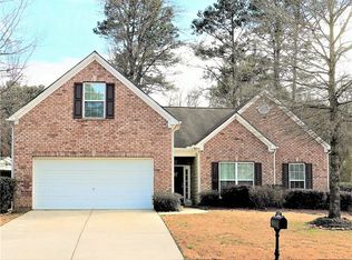 2822 Glenlocke Cir NW, Atlanta, GA 30318