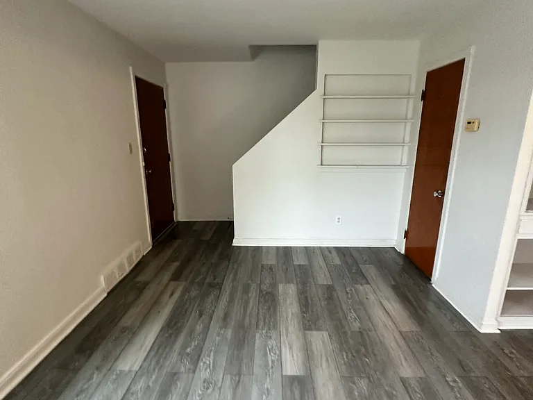 21011 Westway Dr #4 — Photo 16