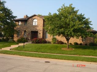 1101 Tottenham Ct, Washington, IL 61571