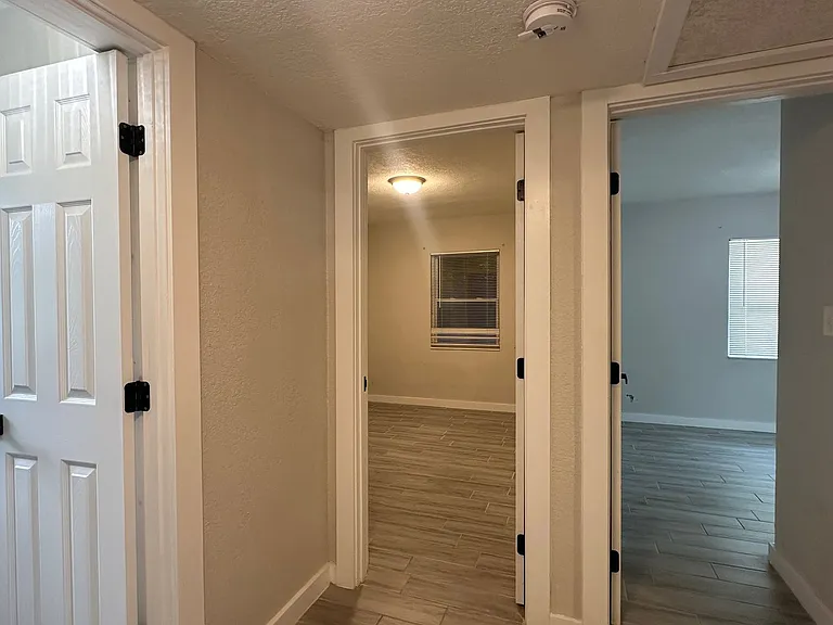 517 San Juan Blvd — Photo 10