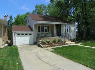 2840 W 102nd Pl, Evergreen Park, IL
