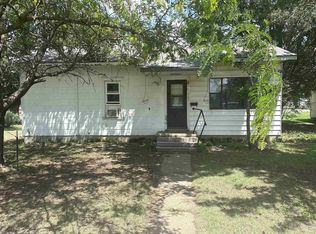 703 N Exchange St, Saint John, KS 67576