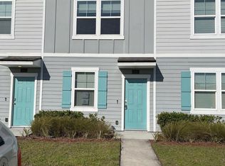 660 Yellow Oaks Ln, Orange Park, FL 32065