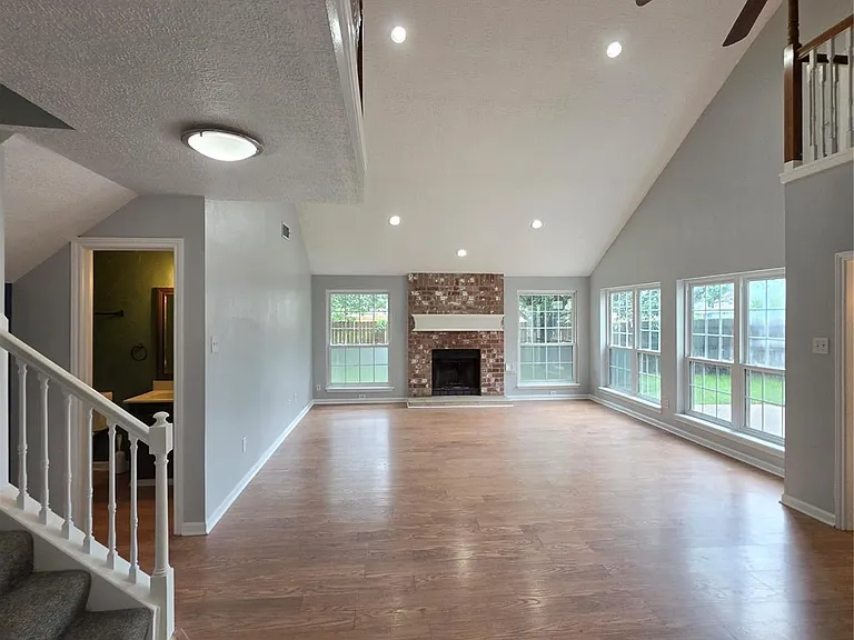 19507 Oak Station Dr — Photo 9