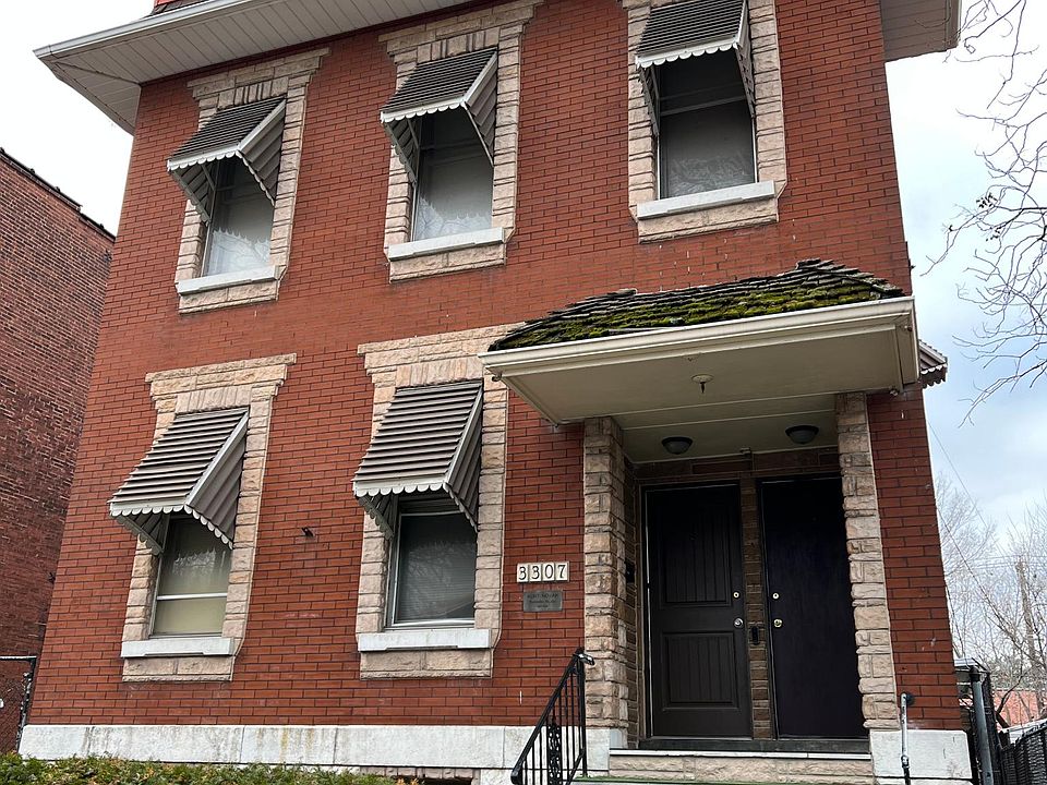 1st image of 3307 California Ave #3