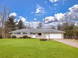 9266 Tate Rd, Erie, PA 16509