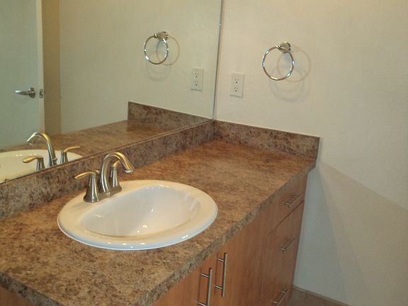 4th image of 1531 W Lemon St APT 2312