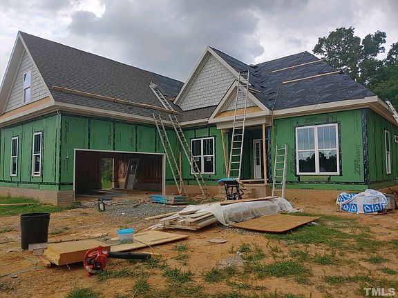 2nd image of 3192 Cascade Dr