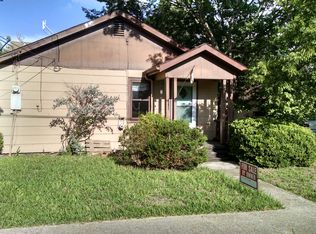 301 S Willis St, Granger, TX 76530