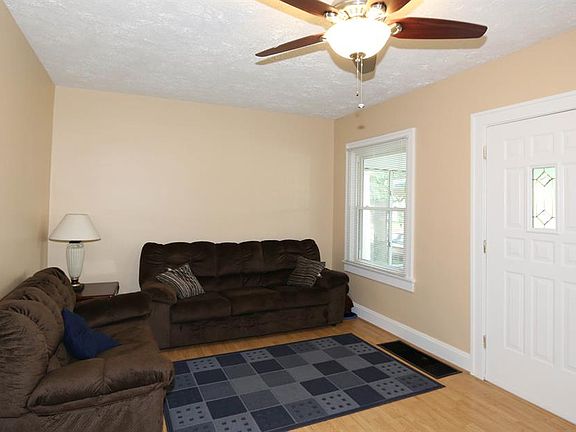 3rd image of 1337 Sipple Ave