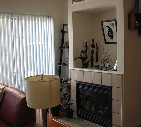 4th image of 100 Ladyshire Ln