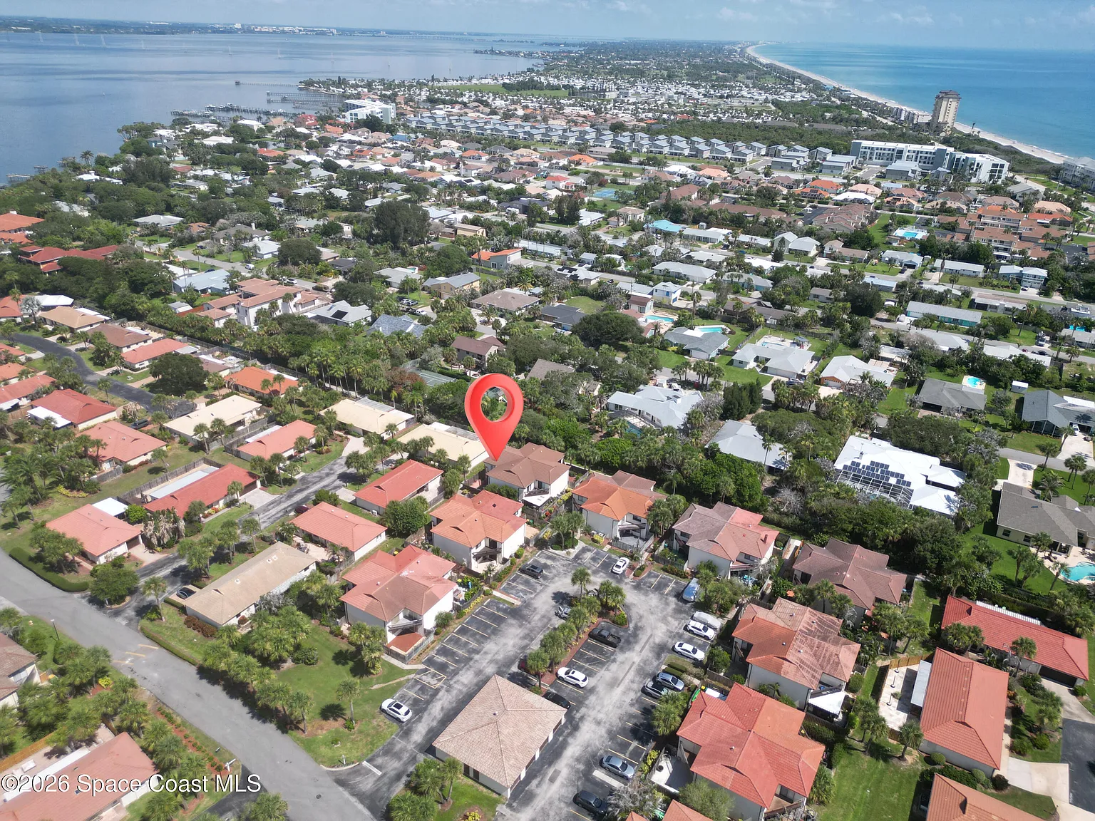 2 bed, 1.5 bath, 1148 sqft, $2,300 — Photo 3