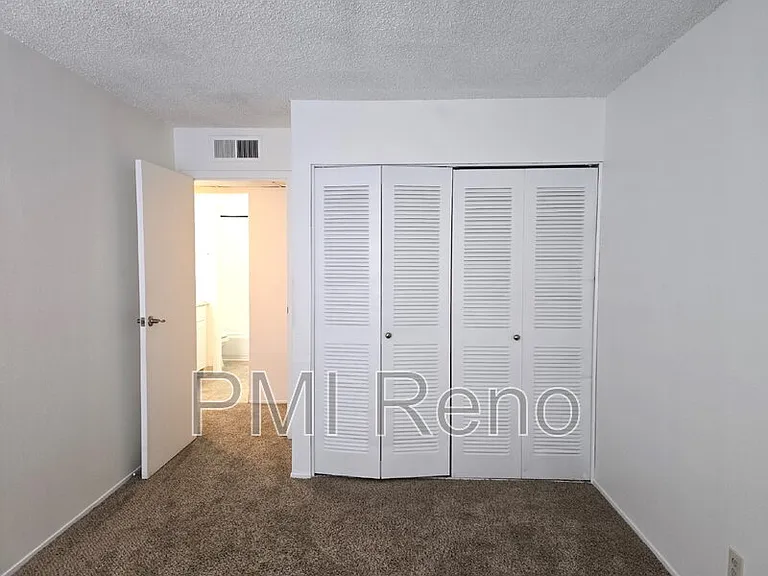2750 Plumas St #303 — Photo 14