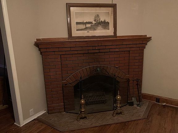 5th image of 611 N Kalamazoo St