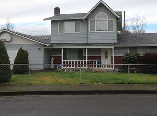 975 Oak St, Junction City, OR 97448