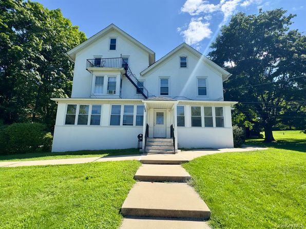 130 Mahopac Ave #4