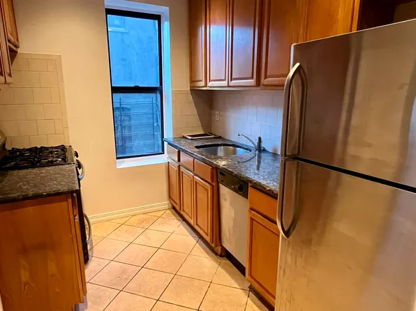 505 West 161st Street image 1 of 8