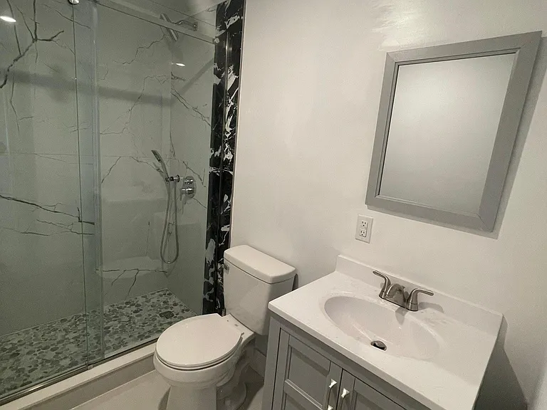 509 S 42nd St #3 — Photo 11