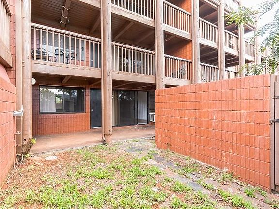 2nd image of 46-001 Puulena St APT B5