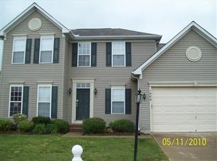 1484 Scenic River Dr, Dayton, OH 45415