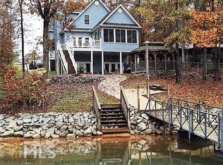 525 E Lakes Rd, Townville, SC 29689