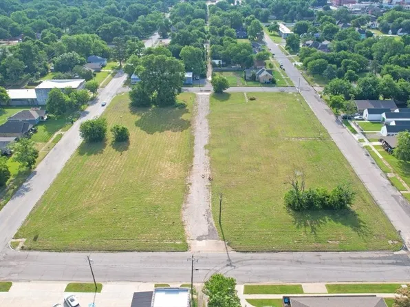 715 W Sears, Pottsboro, TX 75076