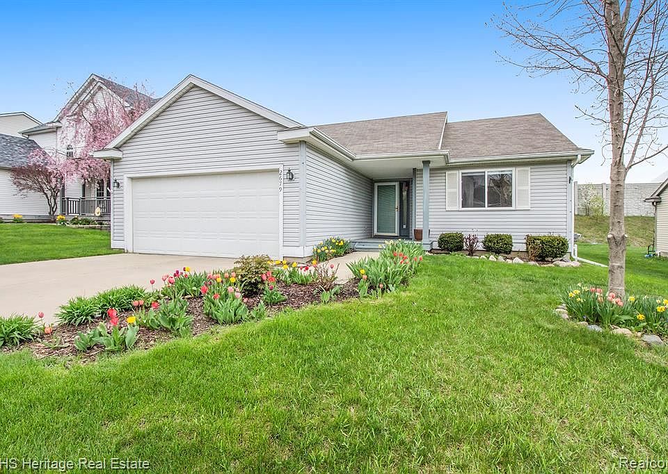 1st image of 2679 Thistlewood Dr