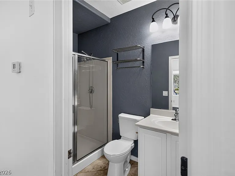 8606 Kennedy Heights Ct — Photo 6