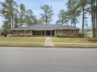 7221 Stonehenge Dr, Raleigh, NC 27613