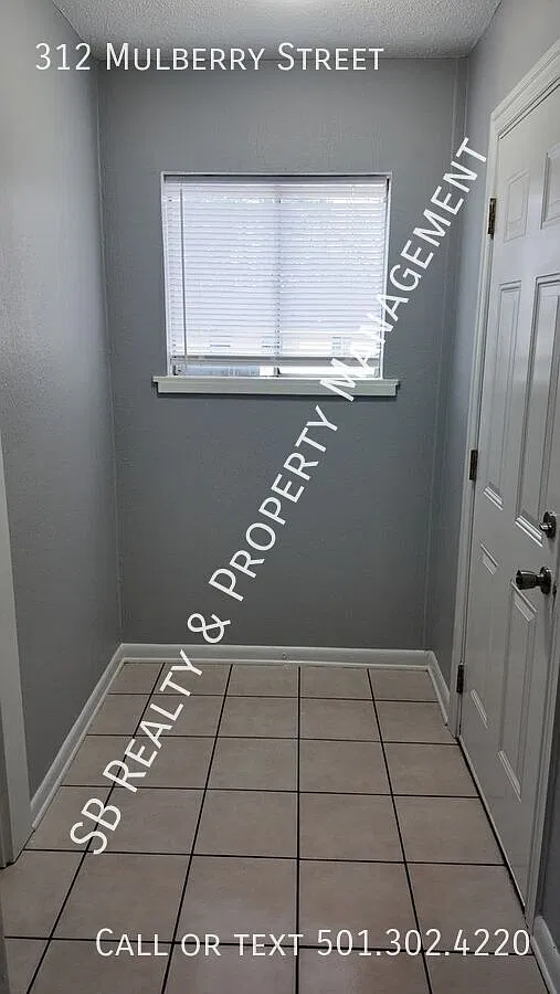 Updated 2 Bedroom Duplex in Jacksonville, AR! — Photo 3