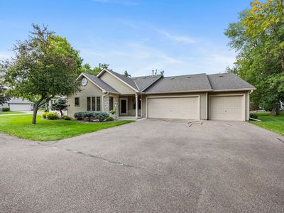 27755 Ridge Point Dr, Chisago City, MN, 55013