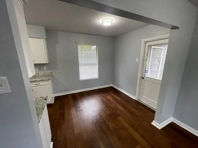 5106 Carelin Dr — Photo 17