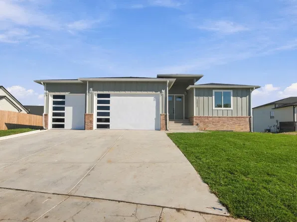 12915 E Spring Valley St, Wichita, KS 67230