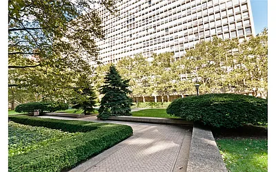 Rented by Nest Seekers International