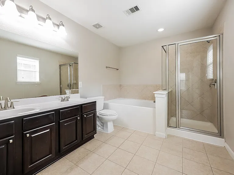 29327 Legends Green Dr — Photo 9
