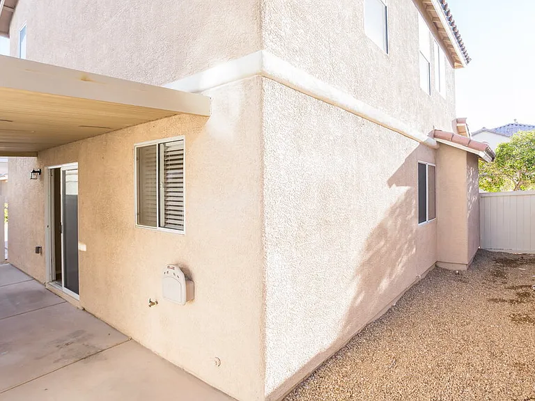 8137 Finch Feather St — Photo 15