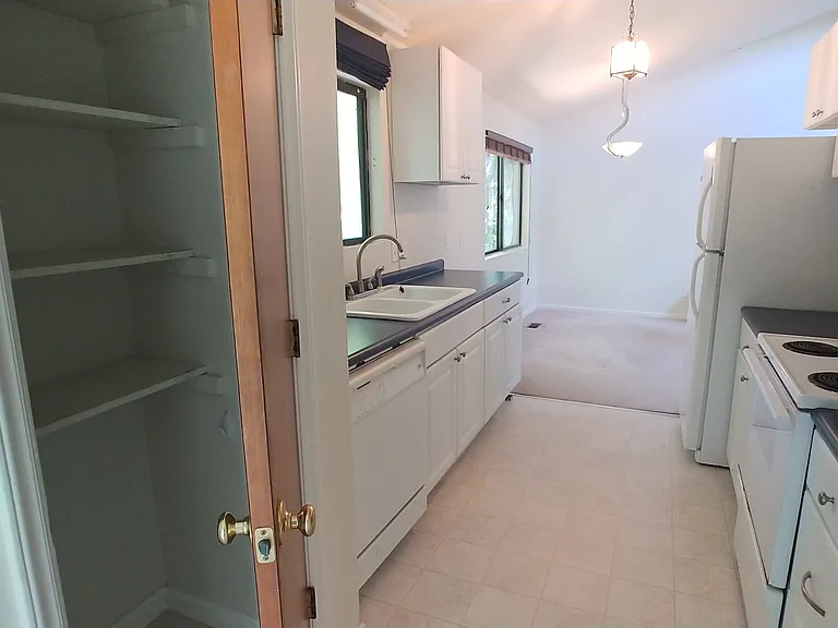 Kitchen + dining nook